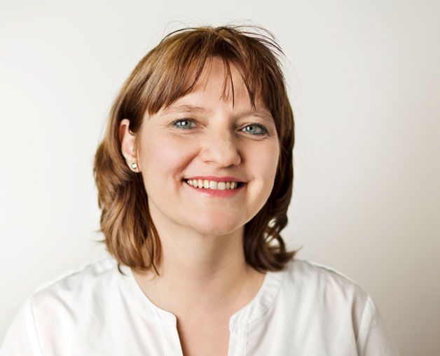Frau Ulrike Karl
