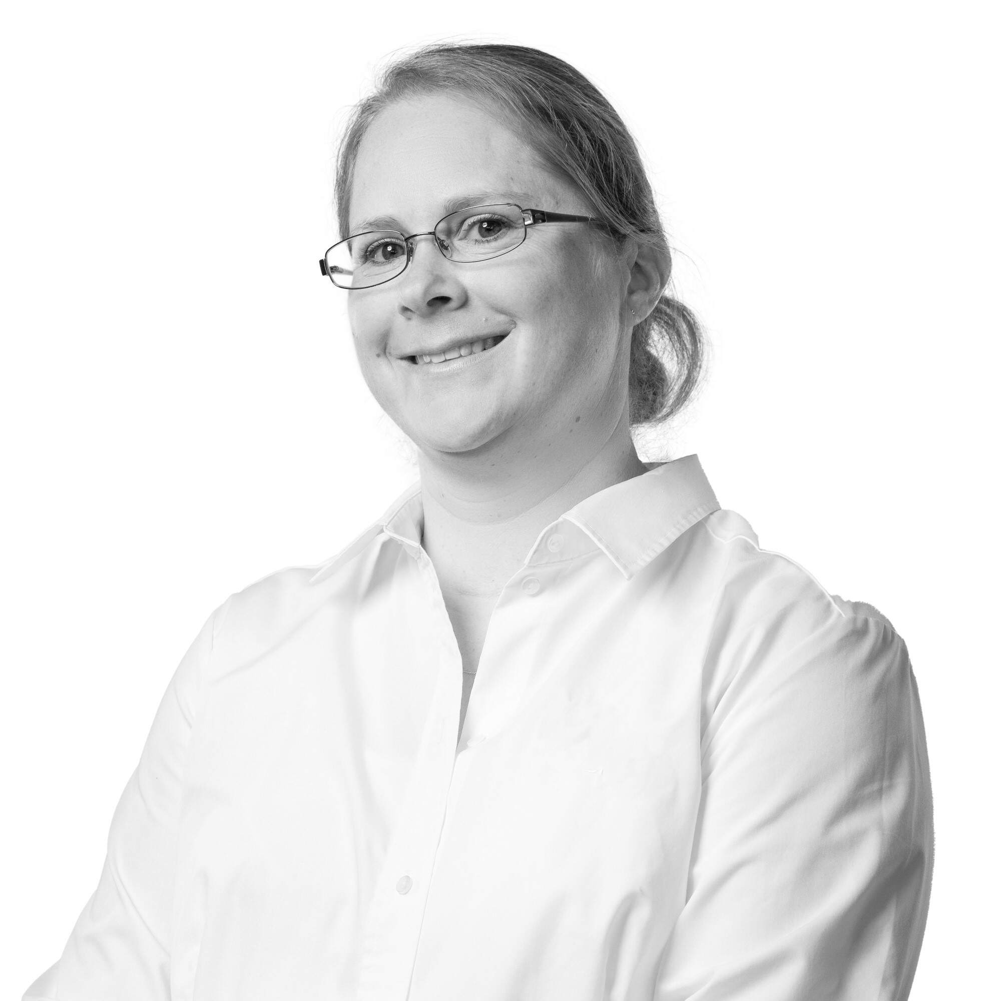 Frau Svenja Schymura